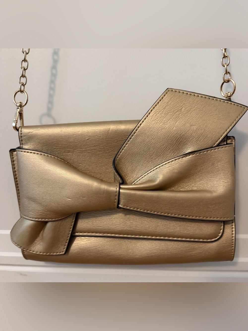 Cato Metallic Gold Bow Crossbody Bag